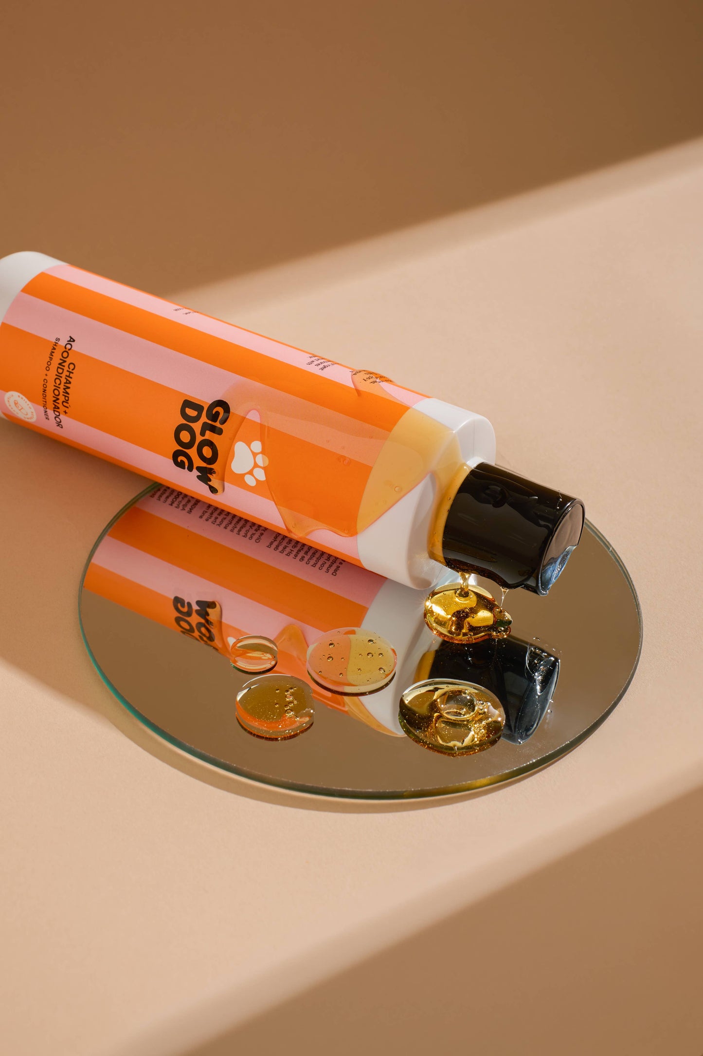 Glow Dog 2 az 1-ben Vitaminos Sampon & kondicionáló kutyáknak