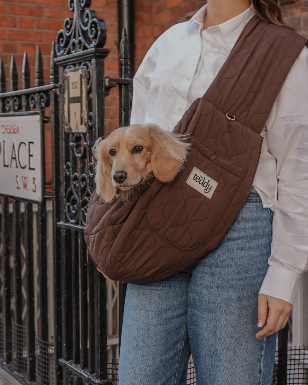 By Teddy Quilted Sling Kutyahordozó - Chocolate