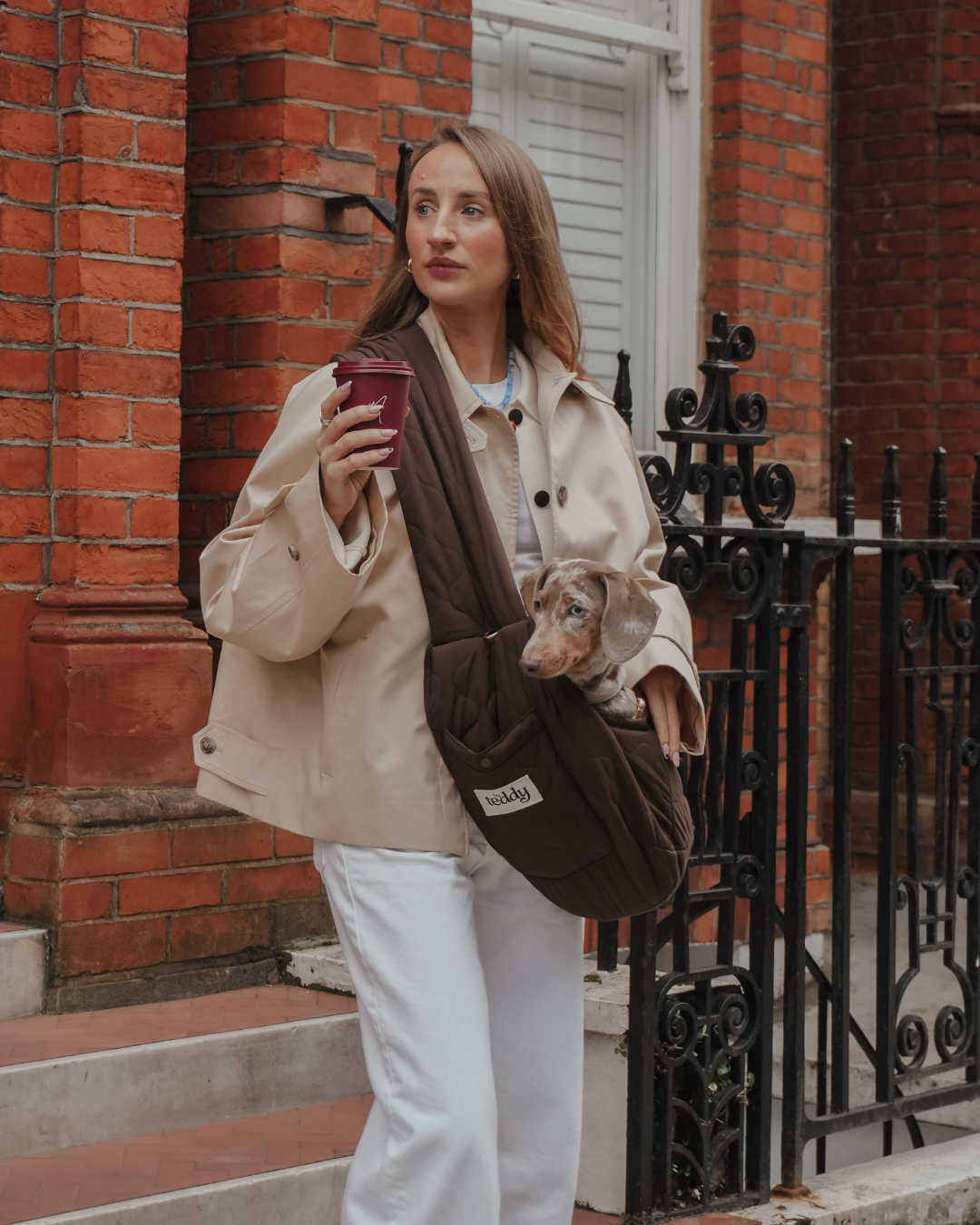 By Teddy Quilted Sling Kutyahordozó - Chocolate
