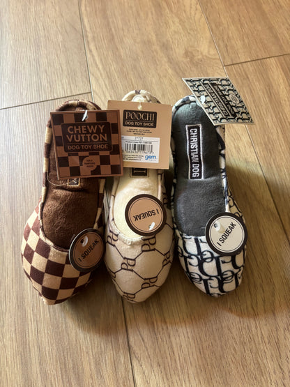 Luxury Pet sípolós kutyajáték cipő formában
