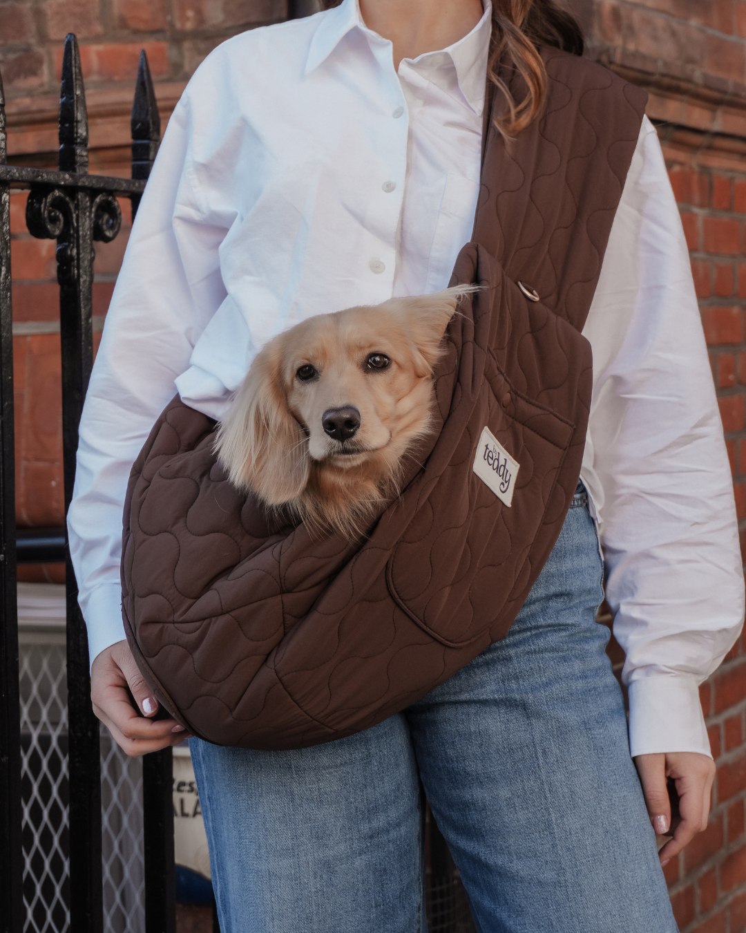 By Teddy Quilted Sling Kutyahordozó - Chocolate