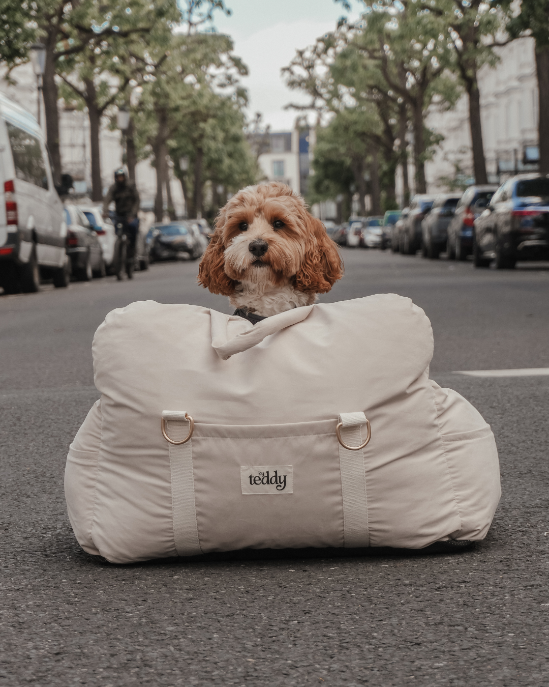 ByTeddy Puffer 3 az 1-ben hordozó, autósülés, fekhely