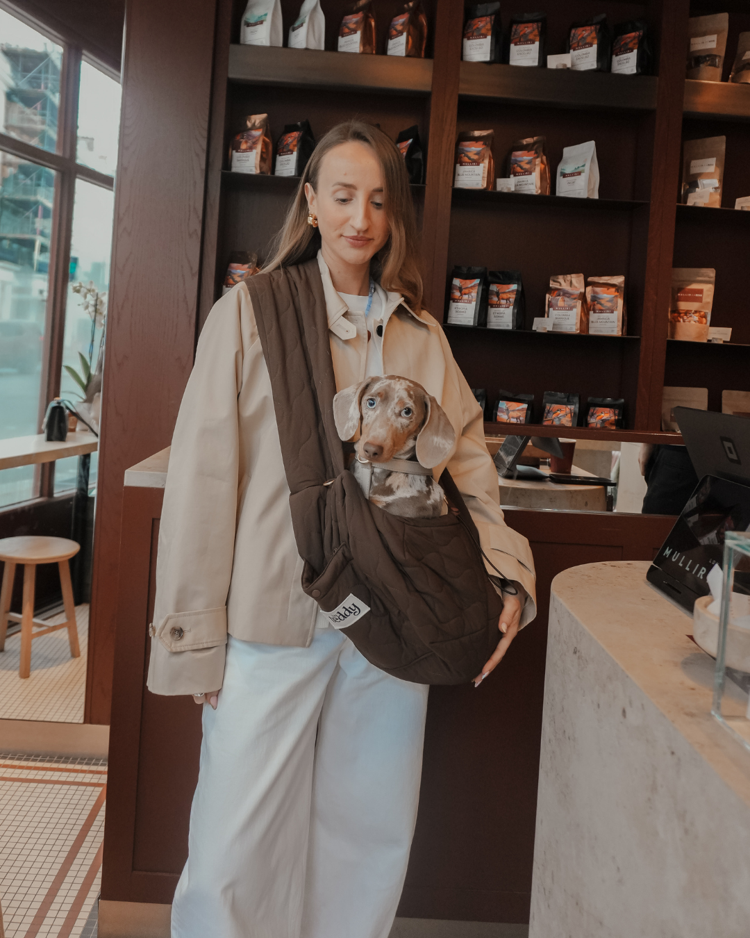By Teddy Quilted Sling Kutyahordozó - Chocolate