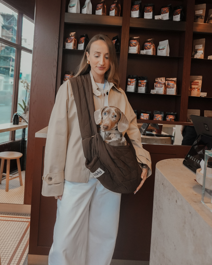 By Teddy Quilted Sling Kutyahordozó - Chocolate