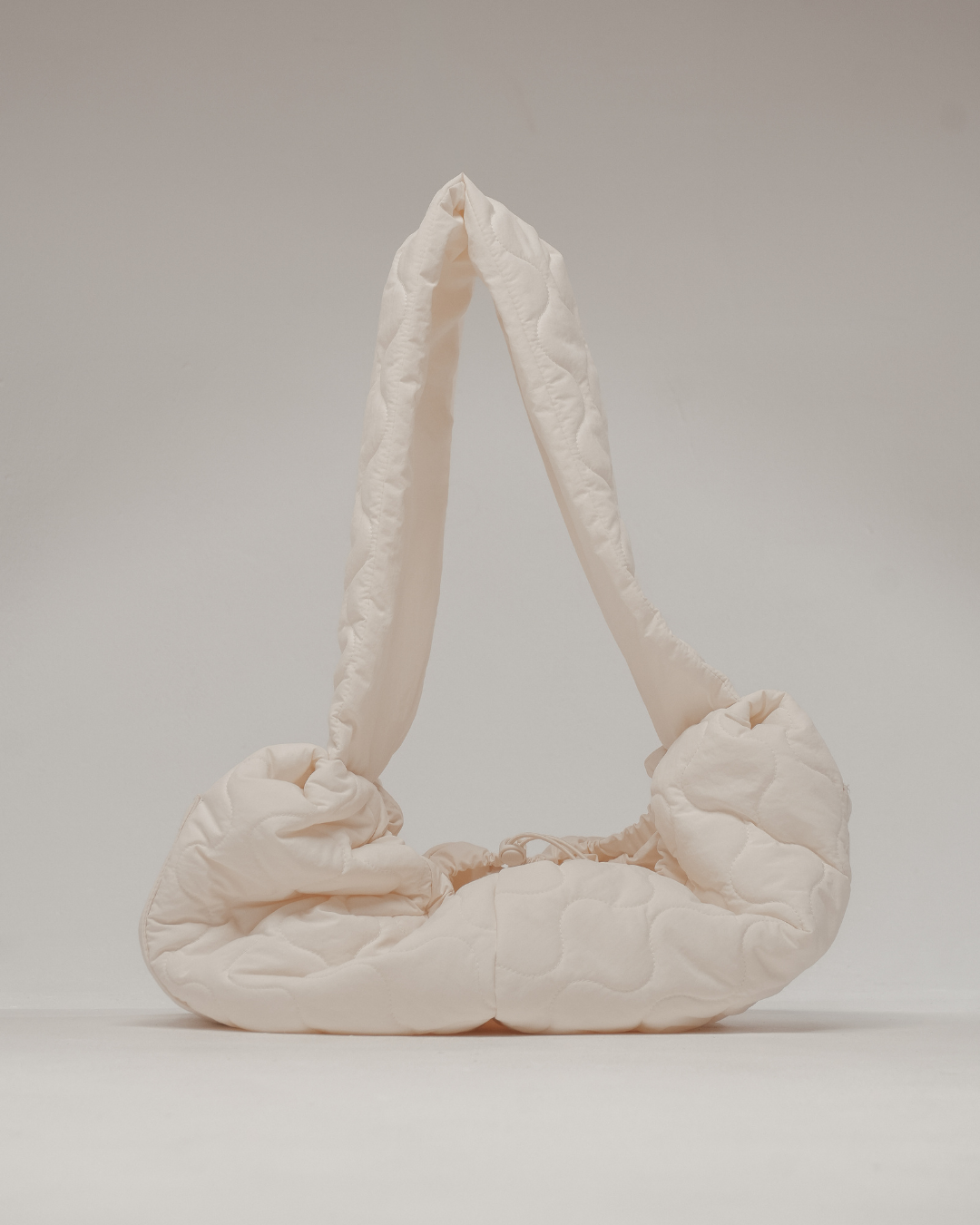 By Teddy Marshmallow | The Quilted Sling hordozó