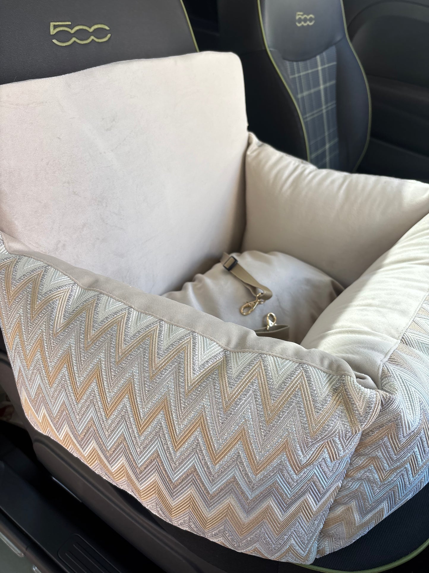 Elite Puppy kutya autósülés bézs színben