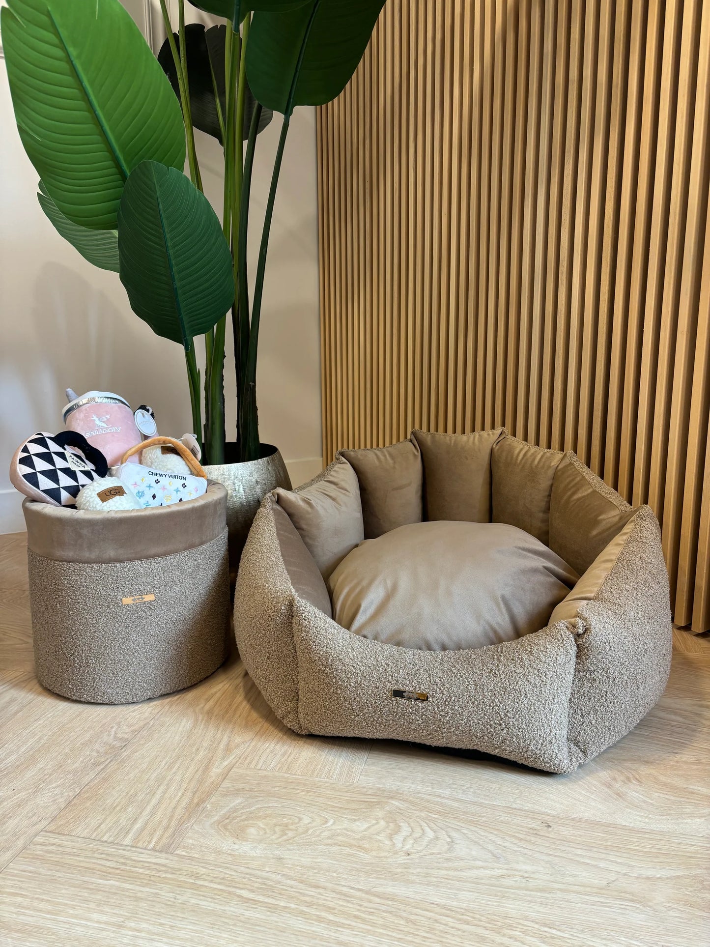 Elite Puppy szett luxus kutyaágy + játéktároló box
